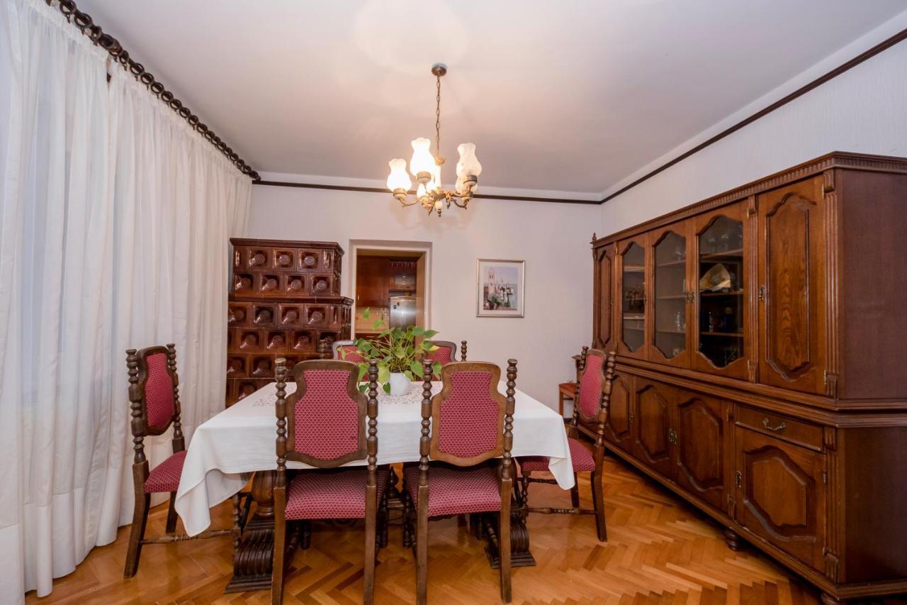 Apartments And Rooms Bolero Rab Town Ngoại thất bức ảnh