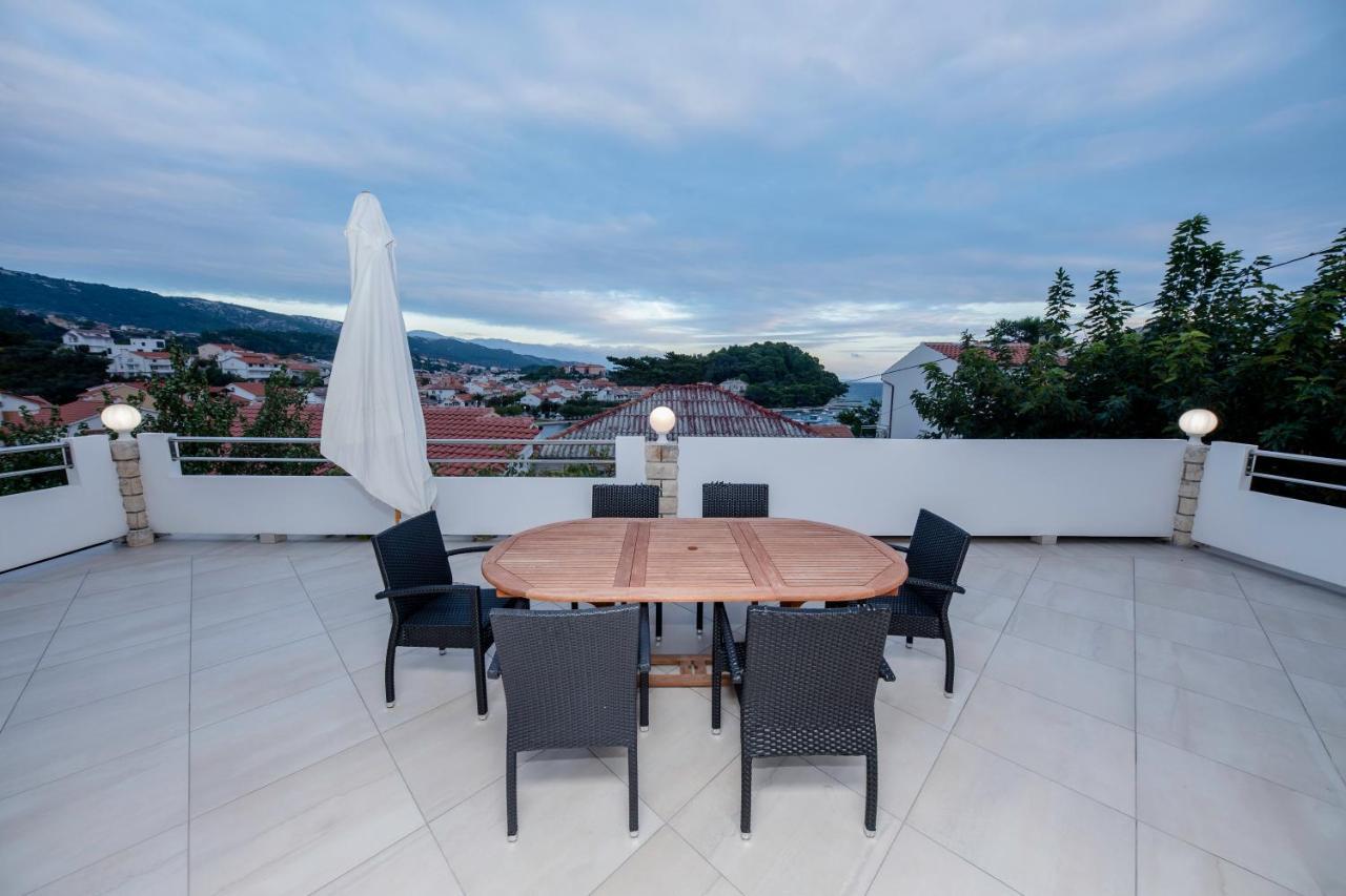 Apartments And Rooms Bolero Rab Town Ngoại thất bức ảnh