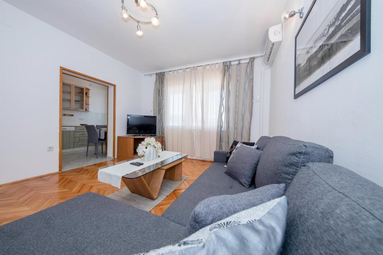 Apartments And Rooms Bolero Rab Town Ngoại thất bức ảnh